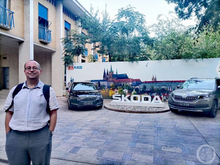 保罗参加捷克驻华大使馆举办的交流会活动。受访者供图 