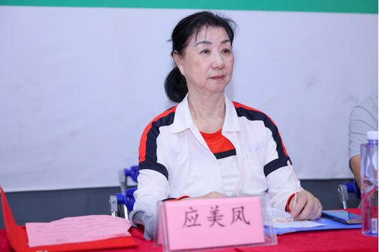 上海市木兰拳协会会长应美凤