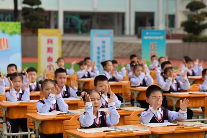 掇刀石小学课堂常规展示现场。  图源掇刀石小学