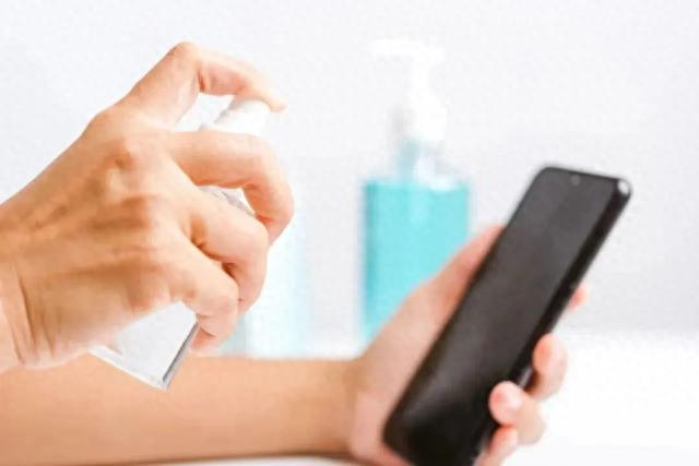 （图为错误的消毒方式）