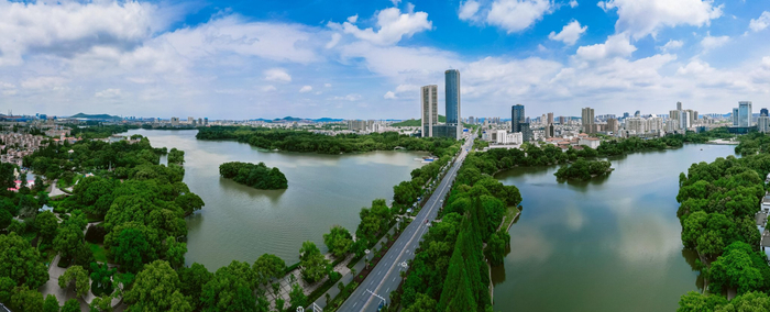 鸟瞰马鞍山城市美景。本报通讯员 彭 毅 摄