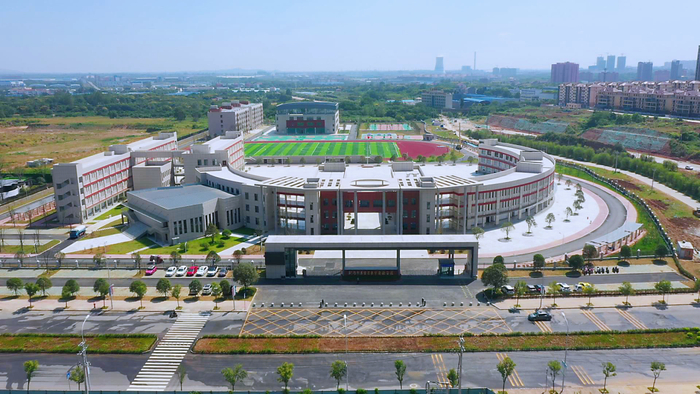 长宁实验学校。图源 看东宝