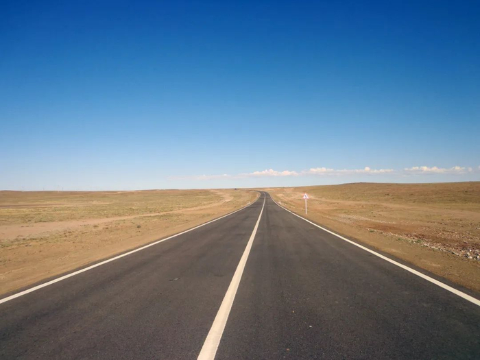 ▲蒙古国赛音山达公路