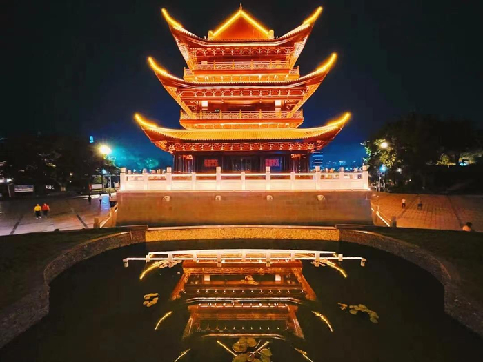 ▲夹镜楼 图据翠屏文旅