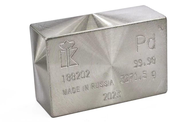 ▲诺里尔斯克镍业公司生产的钯金条