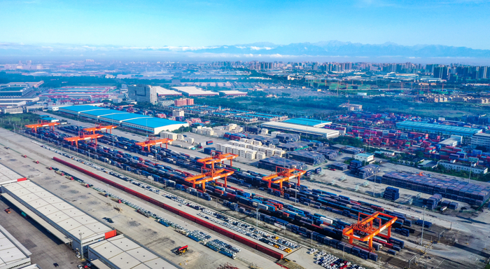 位于青白江区的成都国际铁路港