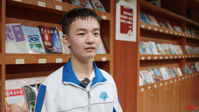 ▲成都七中高三学生林靖杰