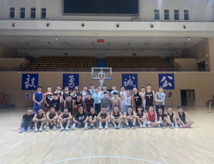 图3  2023年“智慧猩”新老队员对抗赛