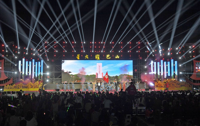 ▲晚会现场。记者 郑宇 摄/视觉重庆