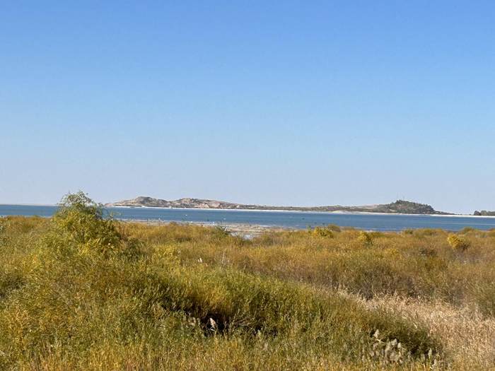 民勤红崖山水库。贾珺/摄