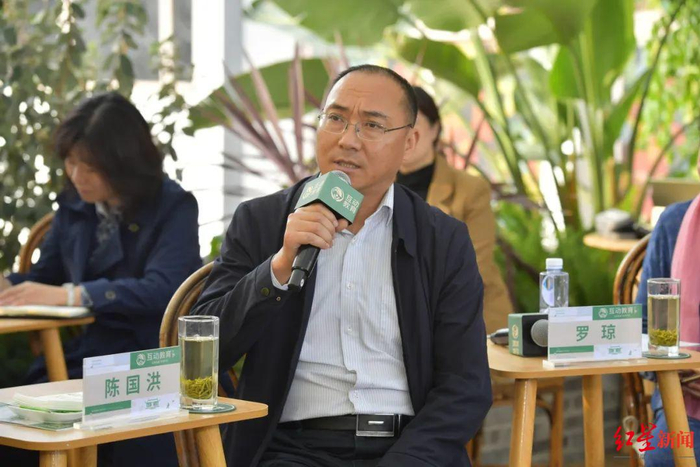 ▲蒲江县成佳学校校长 陈国洪