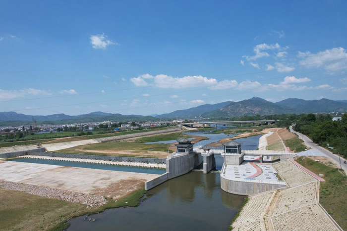 长河1号拦河堰。太湖县委宣传部供图