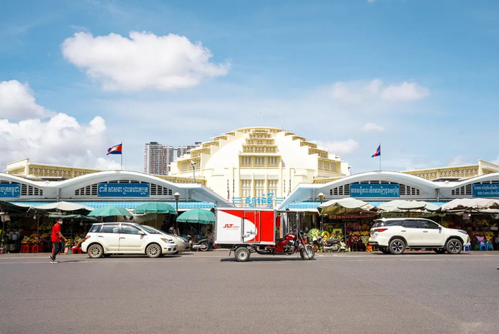 极兔速递在柬埔寨。图源/极兔速递官网