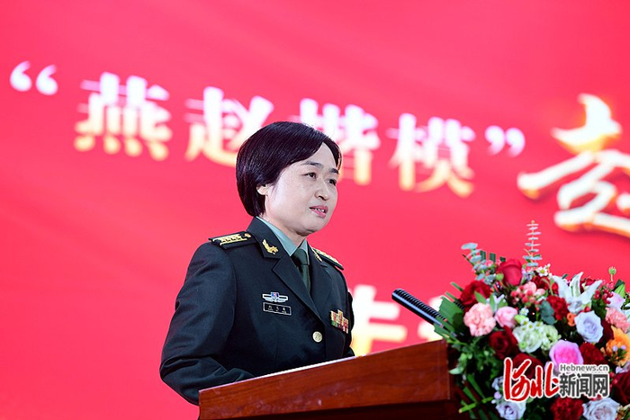 10月20日下午，“燕赵楷模”赵玉英同志先进事迹报告会举行，会上赵玉英同志作报告。白求恩国际和平医院供图