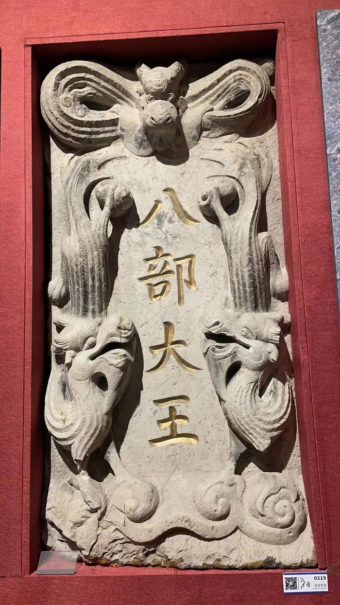 两千岁的汉马钮铜錞于讲述神秘湘西