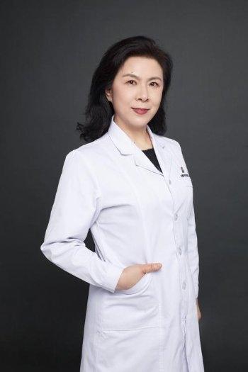 植发专家徐霞博士
