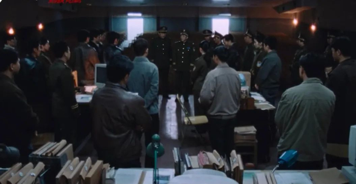 《河边的错误》预告片截图