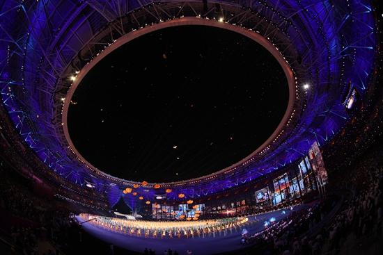 10月28日，杭州第4届亚残运会闭幕式在杭州奥体中心体育场举行。新华社记者 胡星宇/摄