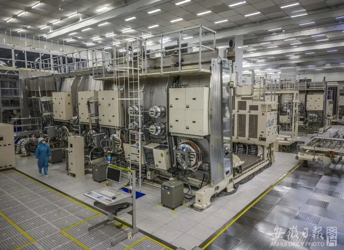 资料图：合肥京东方显示技术有限公司的智能工厂。解琛 摄