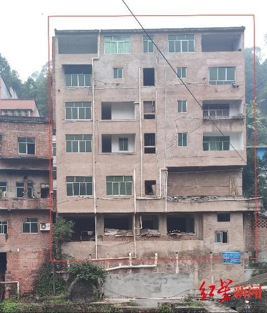 ▲被举报违规的联建房