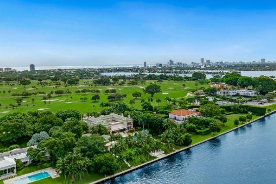 媒体称图中为贝佐斯在迈阿密购买的毗邻豪宅房产