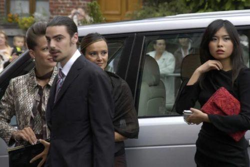 ● 2009年，李然与查尔斯一同出席查尔斯哥哥爱德华王子的婚礼