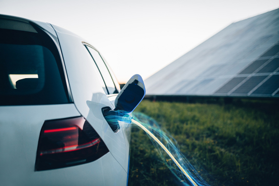 车辆一旦自燃，要如何正确处理？