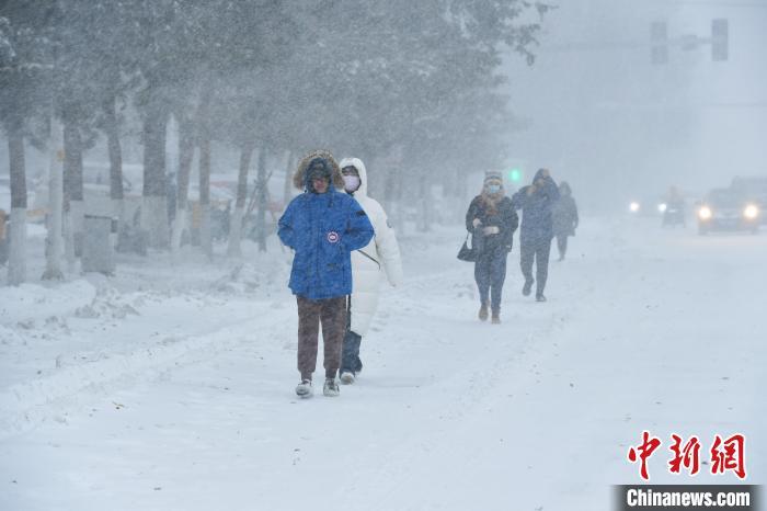 内蒙古通辽市出现暴雪天气