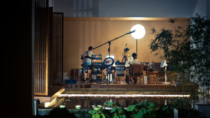 图注：“媛子里茶具”旗下矩阵直播间