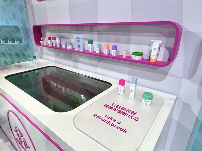 资生堂展台新品。