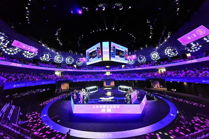     电竞比赛现场，气氛热烈。 新华社图