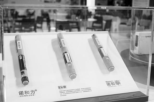 诺和诺德在第六届中国国际进口博览会介绍其几款药物情况。王 冬摄