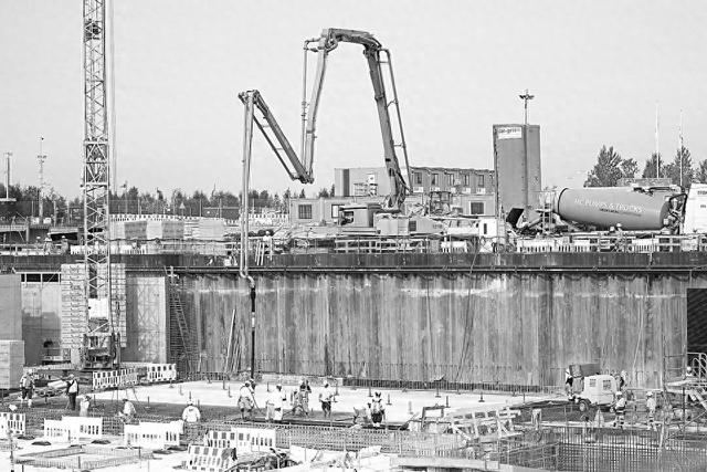 诺和诺德6月宣布扩建丹麦工厂。图为9月施工场景。 （视觉中国）