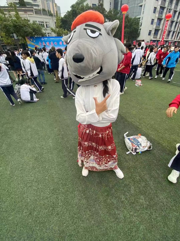 ▲瓦渣么日各参加学校的活动