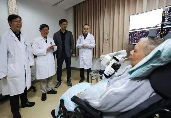 图片来源：浙大求是新闻网（卢绍庆 摄）