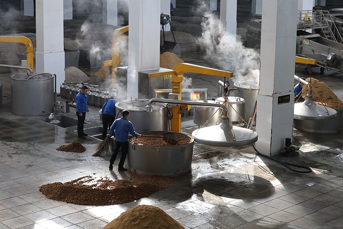 国家级“绿色工厂”——金徽酒厂。供图