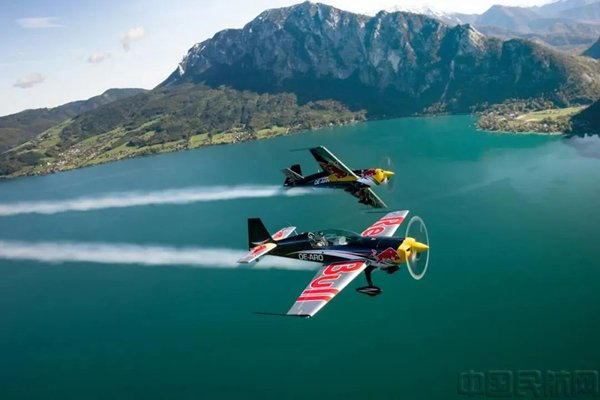 ▲欧洲“穿越骑士”飞行表演队资料图