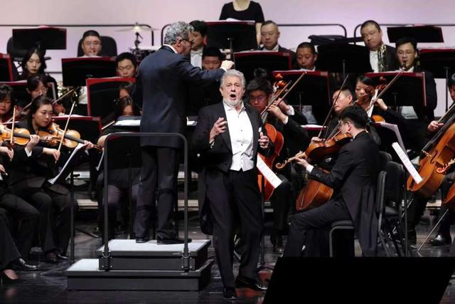 多明戈亮相中国上海国际艺术节 茅新麟 摄