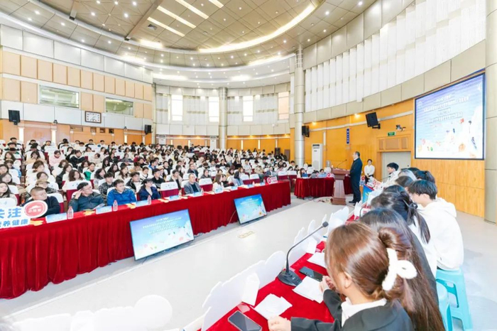 ▲热闹激烈的比拼环节