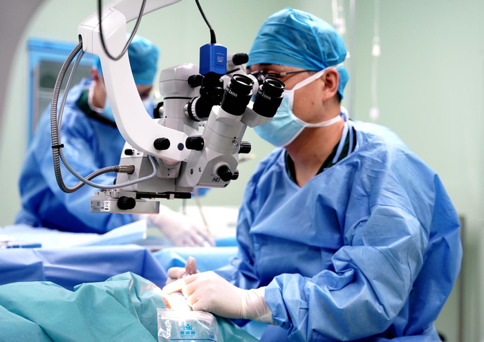 ▲资料图：白内障手术
