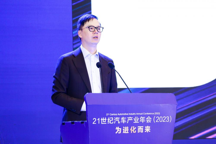 罗兰贝格全球高级合伙人、大中华区副总裁 郑赟