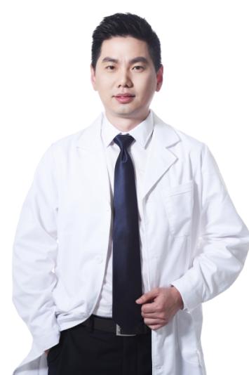 新瑞鹏“爱猫医院项目”带头人、新瑞鹏集团技术副总经理 毛军福博士