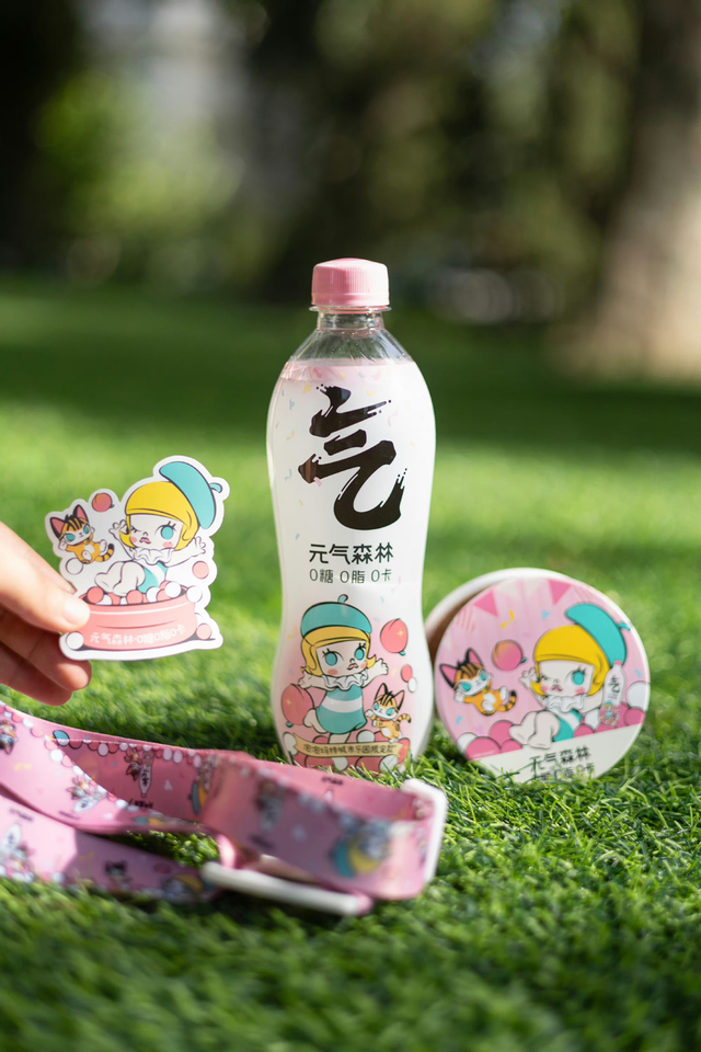 元气森林X泡泡玛特联名，图源：@元气森林官方微博
