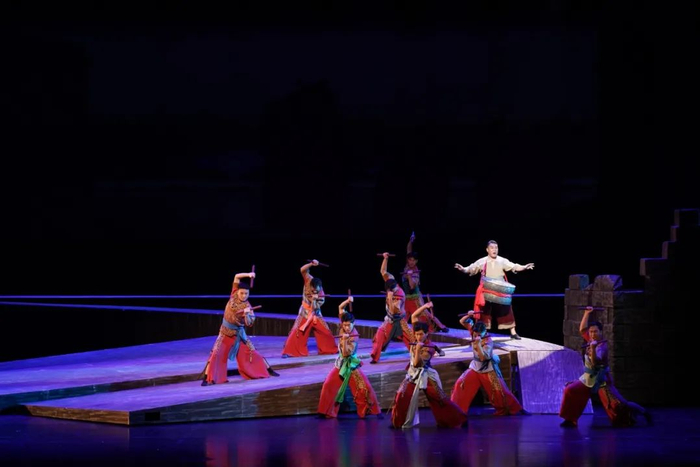 音乐剧中融入雷州换鼓等元素。