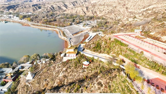 青海禹王峡:一湾碧水向东流|青海省|黄河|周毅_新浪新闻