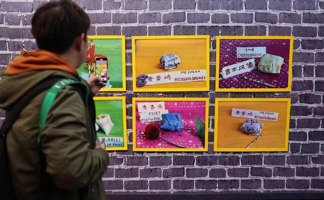 展览北京站独有的“北京特展”，打造成了老北京胡同场景。受访者供图