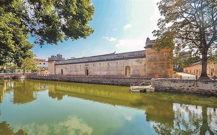     龙田世居被评为省级文物保护单位。