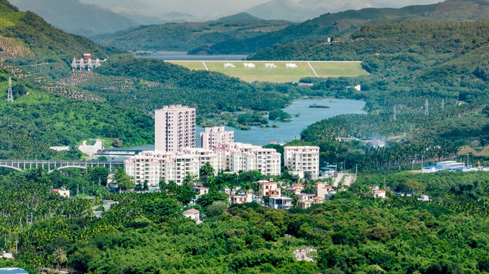 三亚崖州区全力呵护绿水青山不放松.崖州区委宣传部供图