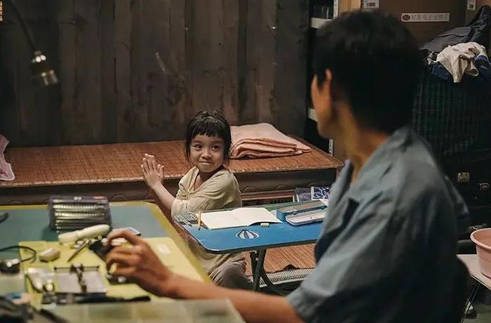 《遗迹·笨小孩》剧照