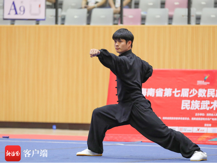 比赛精彩瞬间。人民网记者 牛良玉摄